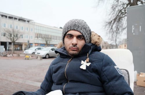 EFS-medlemmen Hamid hungerstrejkar
